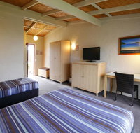 Torquay Hotel/Motel - Accommodation Brunswick Heads
