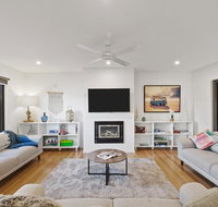 TORQUAY Relax and Unwind Beach 300m Table Tennis - Accommodation Brunswick Heads