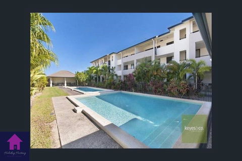 Townsville Luxury Spacious Apt 3 BR-2BTH Pools - Accommodation Brunswick Heads 3