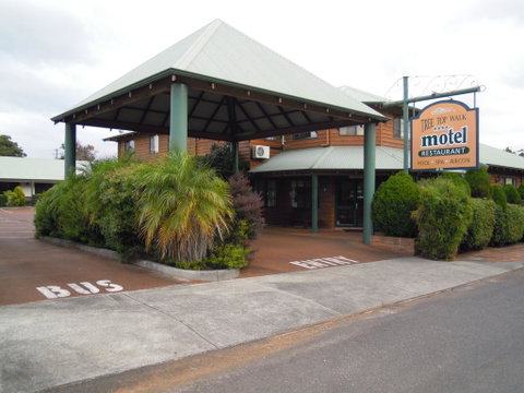 Tree Top Walk Motel - Accommodation Brunswick Heads 0
