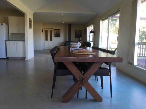 Trentham East Country Retreat - Accommodation Brunswick Heads 1