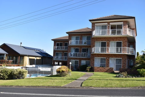 Unit 2, Ballingalla Apartments - Accommodation Brunswick Heads 1