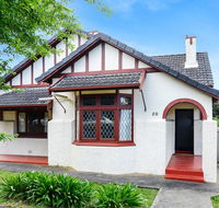 Victor Harbor Cottage 'Cornhill' - Pet Friendly - Accommodation Brunswick Heads