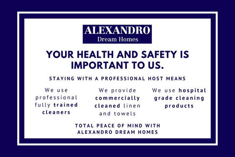 Views To Die For// Studio Rushcutters Bay // Free Parking - Accommodation Brunswick Heads 1