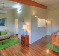 Village Stays Coldstream Gallery Apartment - Accommodation Brunswick Heads