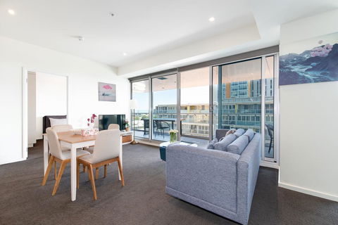 Vision On Morphett Adelaide Central - Accommodation Brunswick Heads 1