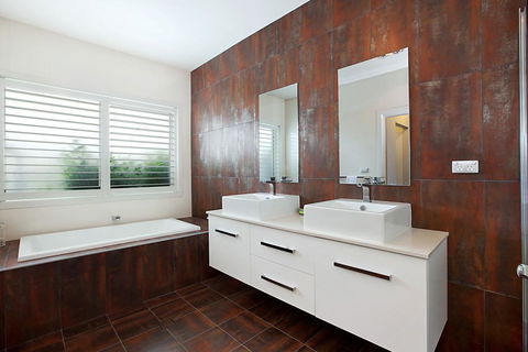 Vista One - Accommodation Brunswick Heads 0