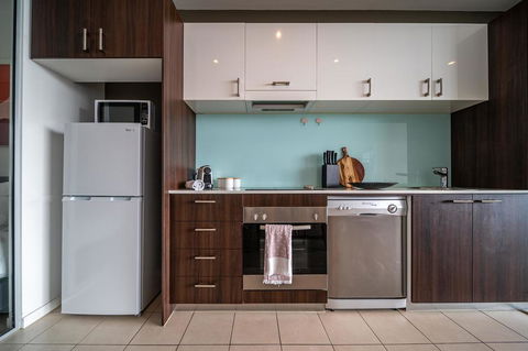 Vue Of The East End-Wifi - Netflix - Nespresso - Accommodation Brunswick Heads 3