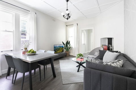 Walk Everywhere In The City From A Historic Home - Accommodation Brunswick Heads 1