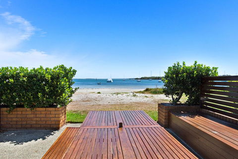 Waterfront At Sunset Boulevard, 26 Sunset Boulevard - Accommodation Brunswick Heads 0