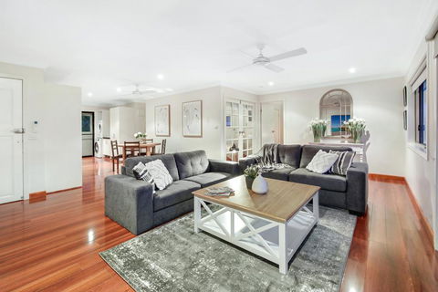 Waterfront Boutique Apartment - Personal Concierge - Accommodation Brunswick Heads 3