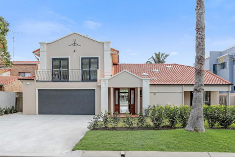 Waterfront Luxury, Noosa Heads - Accommodation Brunswick Heads 0