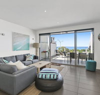 WATERFRONT SEVEN - In the heart of Lorne - Accommodation Brunswick Heads