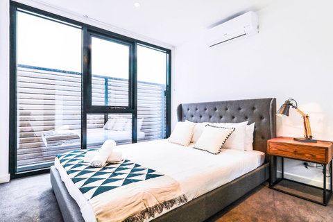 South Melbourne Short-stay Apartment - Accommodation Brunswick Heads 2