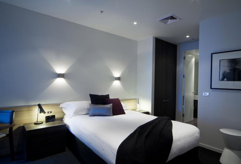 Tyrian Serviced Apartments Fitzroy - Accommodation Brunswick Heads 5