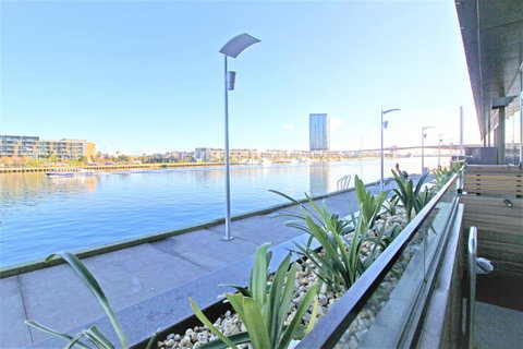 Auzzie Apartments Docklands, Melbourne - Accommodation Brunswick Heads 12