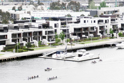 Auzzie Apartments Docklands, Melbourne - Accommodation Brunswick Heads 8