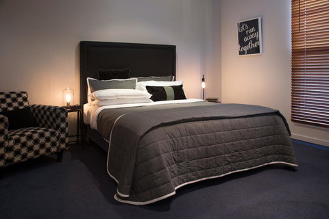 Lake Como Villa - Accommodation Brunswick Heads 7