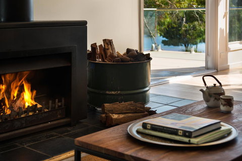 Lake Como Villa - Accommodation Brunswick Heads 8