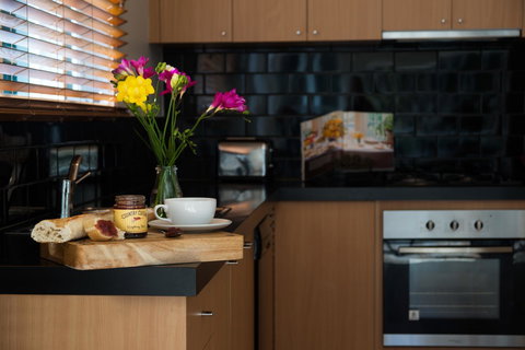 Lake Como Villa - Accommodation Brunswick Heads 4