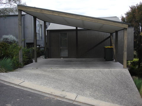 Lorne Holiday House - Accommodation Brunswick Heads 13