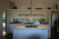 Lorne Holiday House