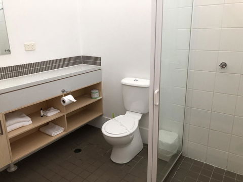 Bribie Island Hotel - Accommodation Brunswick Heads 4