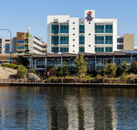BEST WESTERN PLUS Lake Kawana Hotel - Accommodation Brunswick Heads