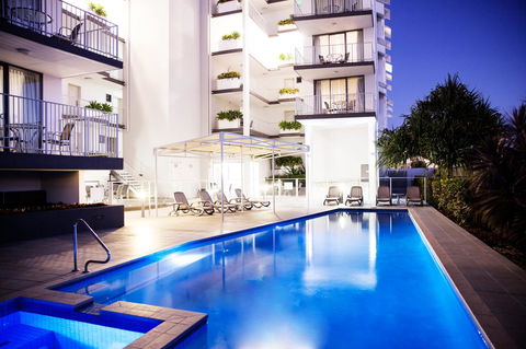 Ocean Views Resort Caloundra - Accommodation Brunswick Heads 0