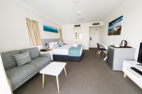 Ocean Views Resort Caloundra - Accommodation Brunswick Heads 29