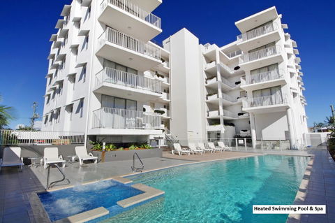 Ocean Views Resort Caloundra - Accommodation Brunswick Heads 3
