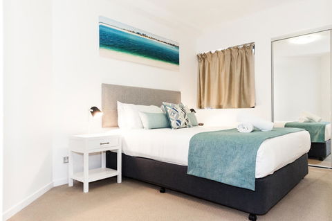 Ocean Views Resort Caloundra - Accommodation Brunswick Heads 44