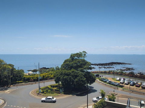 Oaks Redcliffe Mon Komo Suites - Accommodation Brunswick Heads 2