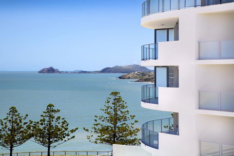 Oshen Holiday Apartments Yeppoon - Accommodation Brunswick Heads 0