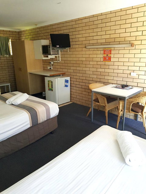Twin Pines Motel - Accommodation Brunswick Heads 2