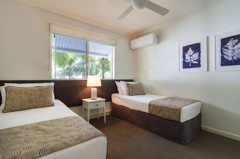 The White House Port Douglas - Accommodation Brunswick Heads 37