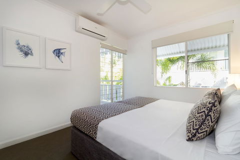The White House Port Douglas - Accommodation Brunswick Heads 36