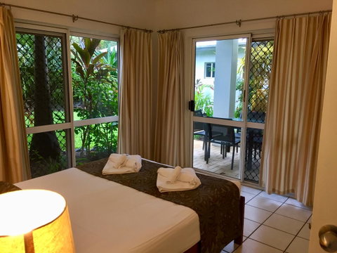 The Port Douglas Queenslander - Accommodation Brunswick Heads 4