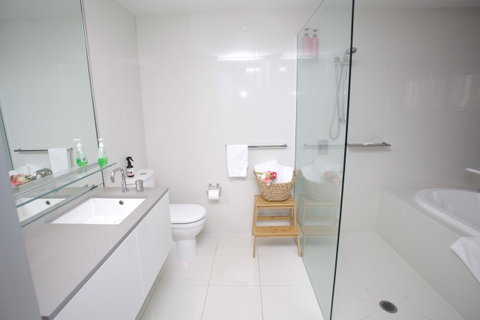 Circle Luxury Holidays - Accommodation Brunswick Heads 6