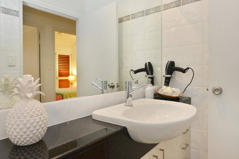 [ ANDY'S BEACH HOUSE ] - Accommodation Brunswick Heads 28