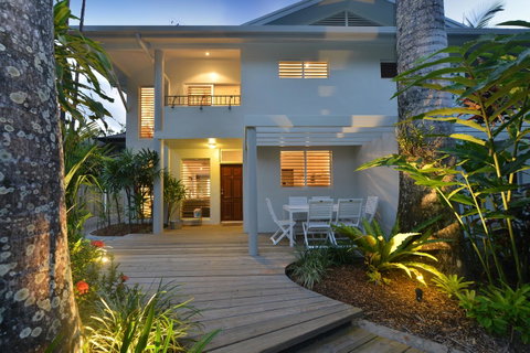 [ ANDY'S BEACH HOUSE ] - Accommodation Brunswick Heads 6