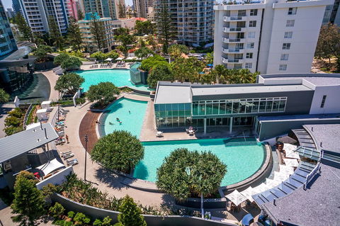 Q1 Resort & Spa - Official - Accommodation Brunswick Heads 2