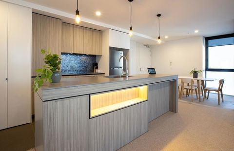 Qube Broadbeach - Accommodation Brunswick Heads 12