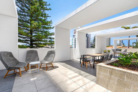 Qube Broadbeach - Accommodation Brunswick Heads 20