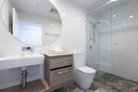 Qube Broadbeach - Accommodation Brunswick Heads 6
