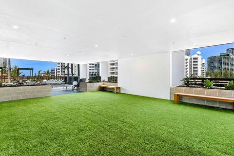 Qube Broadbeach - Accommodation Brunswick Heads 23