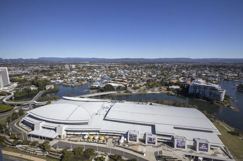 Qube Broadbeach - Accommodation Brunswick Heads 4