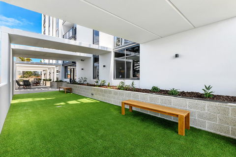 Qube Broadbeach - Accommodation Brunswick Heads 19