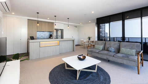 Qube Broadbeach - Accommodation Brunswick Heads 13