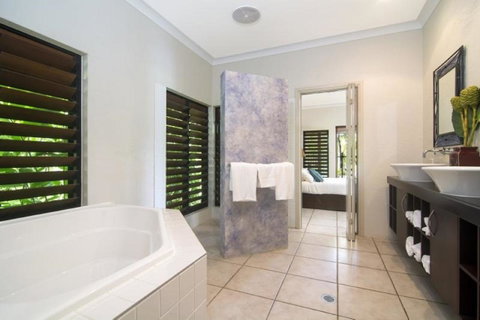Tranquility By The Course Port Douglas - Accommodation Brunswick Heads 12